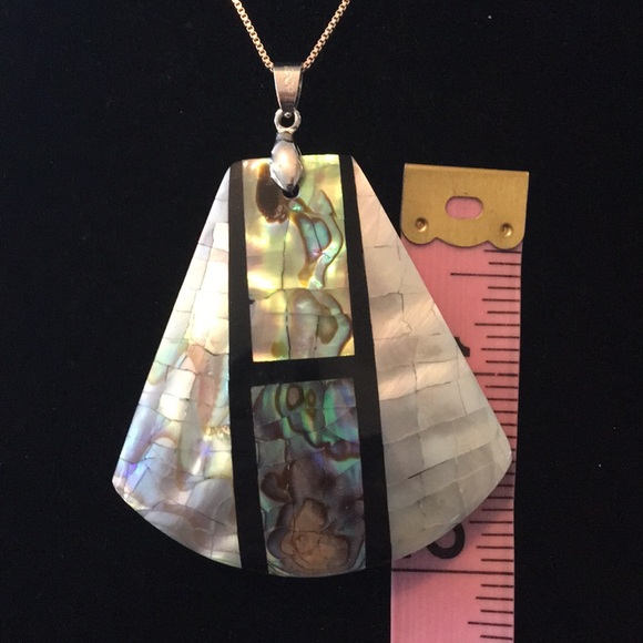 Stunning Abalone Necklace - Picture 9 of 9